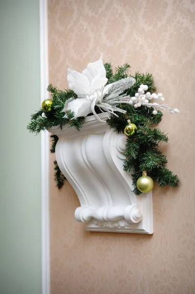 Christmas  decoration on the old wall — Stock Photo, Image