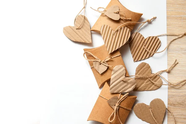 Tarjeta de fondo con corazones para el día de San Valentín con espacio para y —  Fotos de Stock