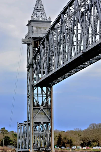 Vista Una Torre Del Puente Vertical Del Ferrocarril Que Atraviesa —  Fotos de Stock