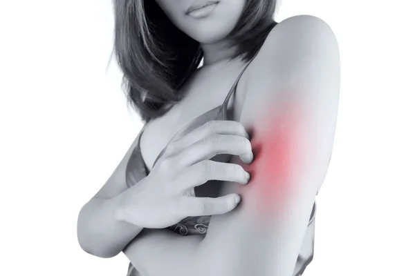 Kobiet porysować swędzenie z dłoni, ramienia, swędzenie, izolat na białym — Zdjęcie stockowe