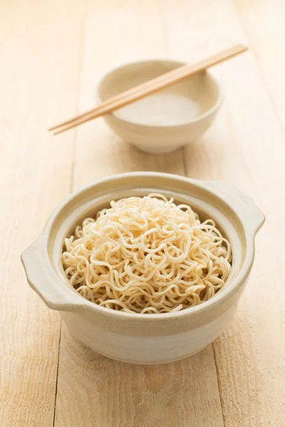 Fideos instantáneos —  Fotos de Stock