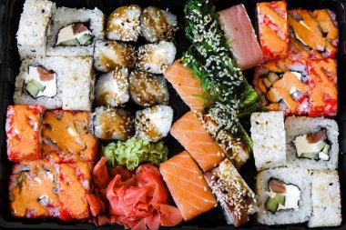 Suşi. Kayıtta. Nigiri. Maki. Suşi Seti