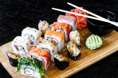 Suşi. Kayıtta. Nigiri. Maki. Suşi Seti