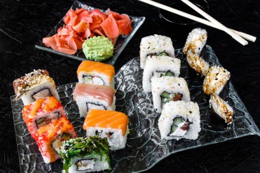 Suşi. Kayıtta. Nigiri. Maki. Suşi Seti