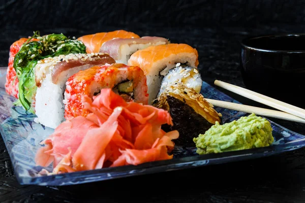 Suşi. Kayıtta. Nigiri. Maki. Suşi Seti