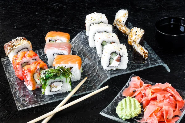 Suşi. Kayıtta. Nigiri. Maki. Suşi Seti