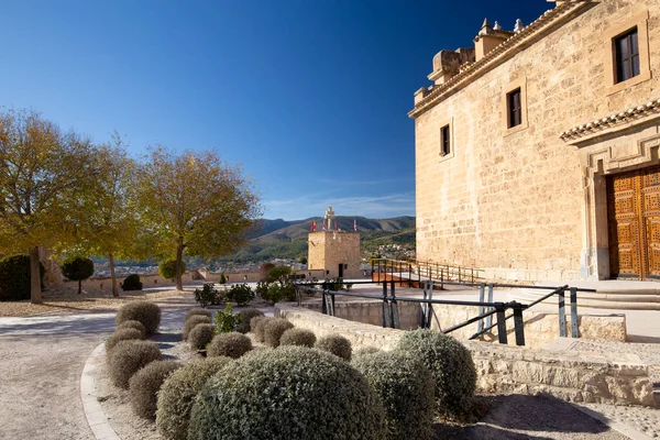 Caravaca, província de Murcia, Espanha - 17 de novembro de 2017: Panorama da Caravaca De La Cruz, local de peregrinação, Espanha Imagem De Stock