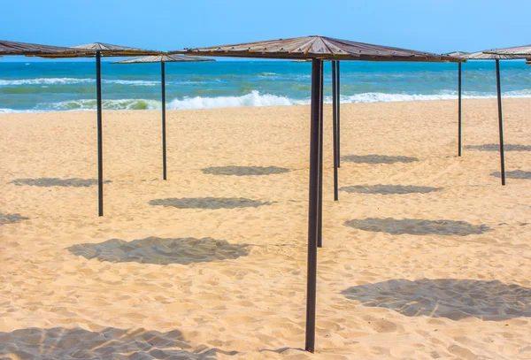 Beach sun  umbrellas — Stock Photo, Image