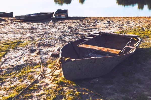 Old Fishing Boat Dirty Shore — Stock Photo, Image