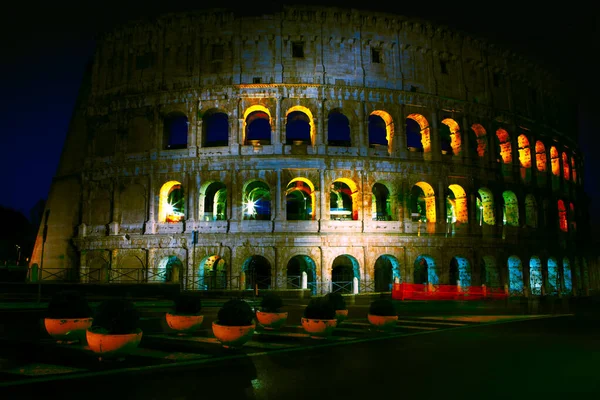 Ancien Amphithéâtre Rome Colisée Illuminée Dans Nuit — Photo