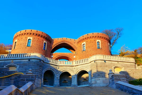 Torri Medievali Mattoni Con Terrazza Scale Helsingborg Svezia Famosa Architettura — Foto Stock