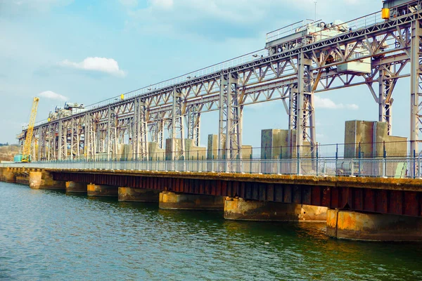 Waterkrachtcentrale Aan Rivier Waterkrachtindustrie — Stockfoto