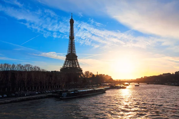 Tour Eiffel Seine Crépuscule Coucher Soleil Sur Paris — Photo