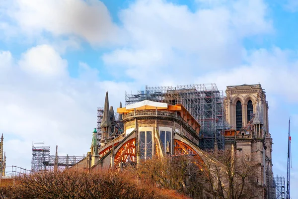 Katedrála Notre Dame Paříži Během Rekonstrukce Přestavba Ikonického Gotického Kostela — Stock fotografie