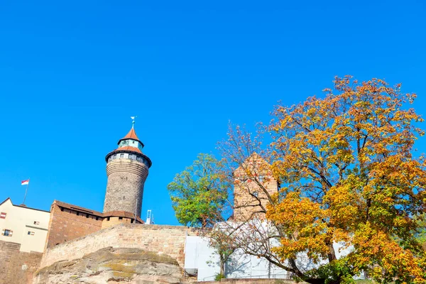 Torre Sinwell Parte Del Castillo Imperial Nuremberg Otoño Alemania — Foto de Stock