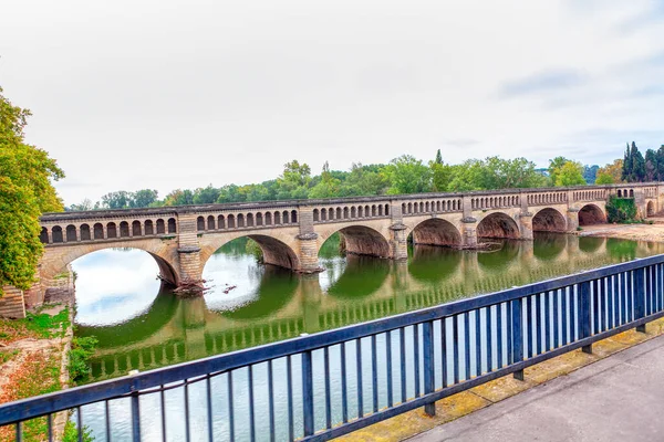 Puente Arco Sobre Río Tarn Francia Departamento Aveyron Región Occitanie —  Fotos de Stock