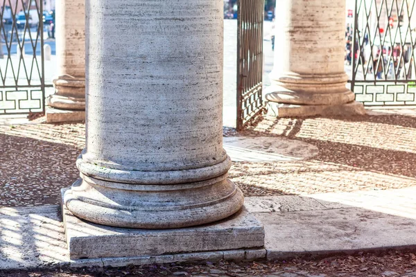 Základ Římských Sloupců Doric Sloupy Část Starověké Architektury — Stock fotografie