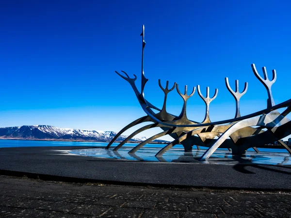 Islandia Sol Voyager Escultura —  Fotos de Stock