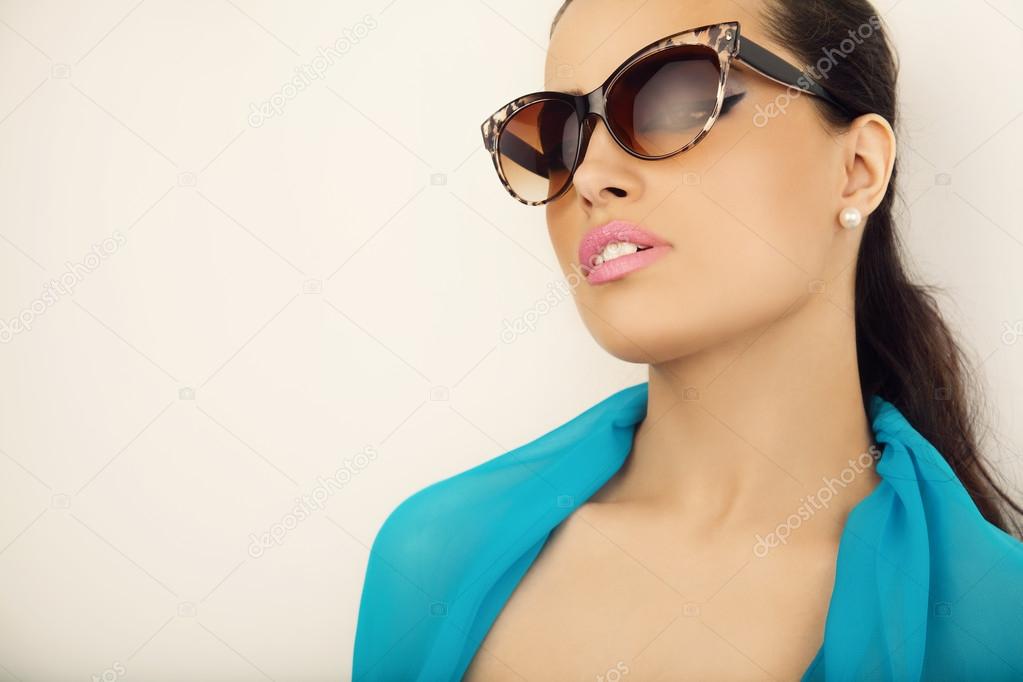 sunglasses beauty portrait