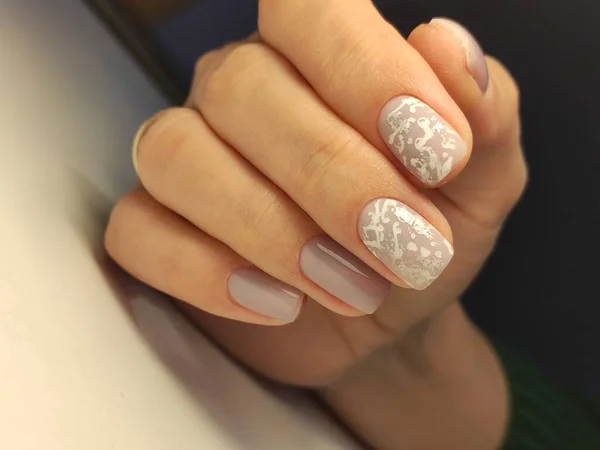 Nail Polish 작품의 폴란드어이다 미녀의 색깔의 — 스톡 사진