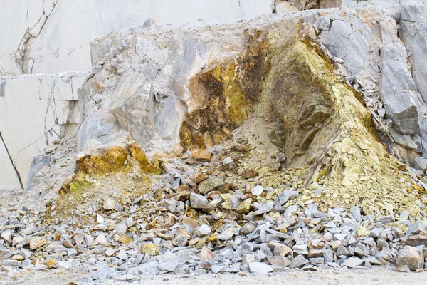 Marmor stenbrottet, vit marmor — Stockfoto
