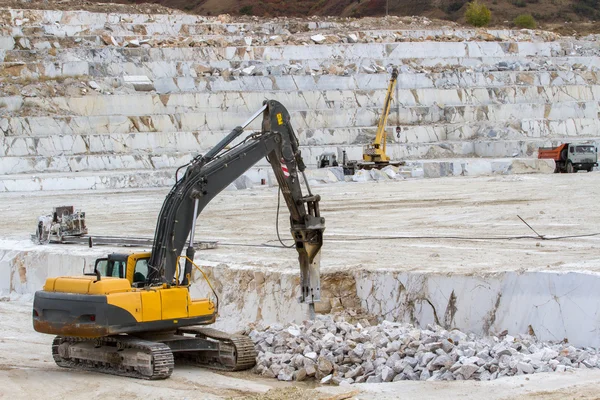 Marble quarry, white marble — Stock Photo, Image