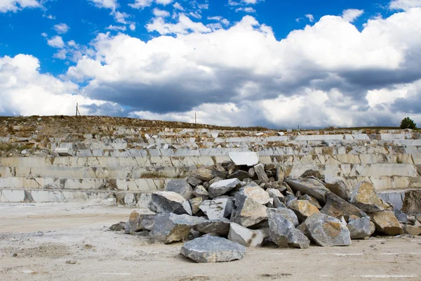 Marble quarry, stone texture, Stone Quarrying — Stock Photo, Image