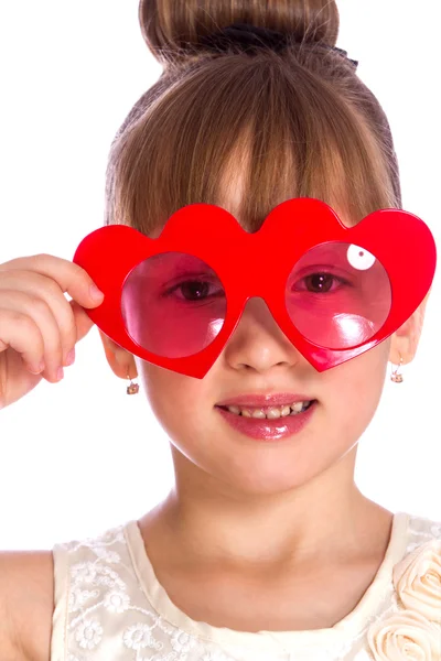 Portrét dívky s červenými brýlemi — Stock fotografie