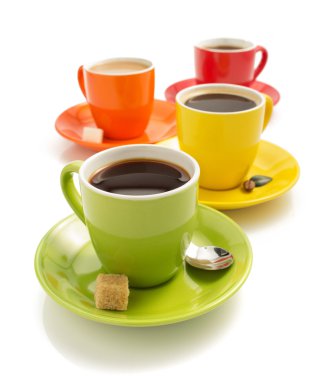 Bir fincan beyaz kahve. 