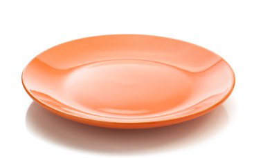 Seramik plaka üzerinde beyaz izole 