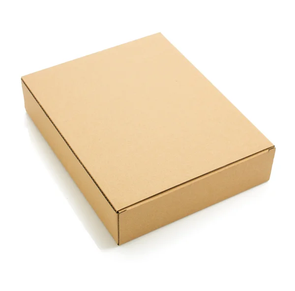 Caja de cartón en blanco —  Fotos de Stock
