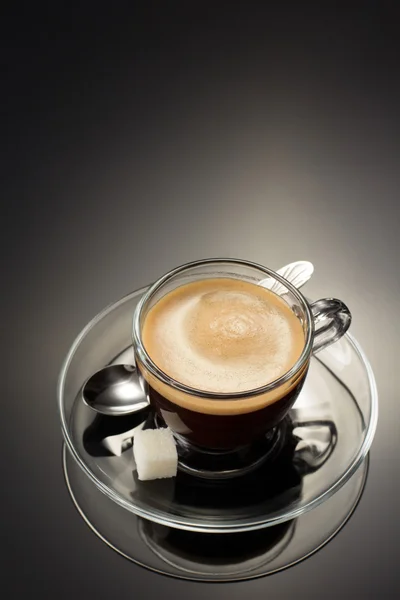 Taza de café en negro — Foto de Stock