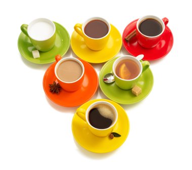 Bir fincan beyaz kahve. 