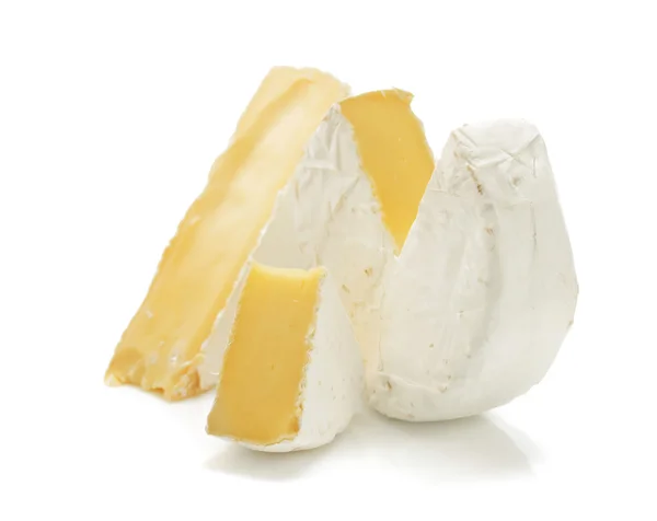 Kus sýra sýr izolované na bílém — Stock fotografie