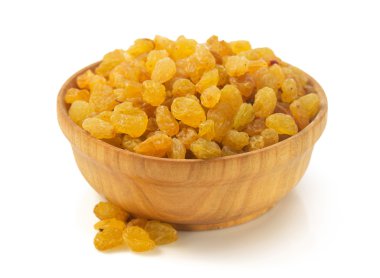 Kuru üzümler beyaz kasede. 