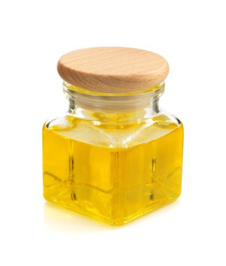 Gıda petrol şişe üzerinde beyaz izole