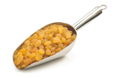 beyaz zemin üzerine kuru üzüm meyve