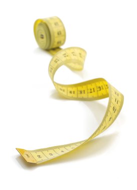 beyaz arkaplan üzerindeki bant ölçülüyor