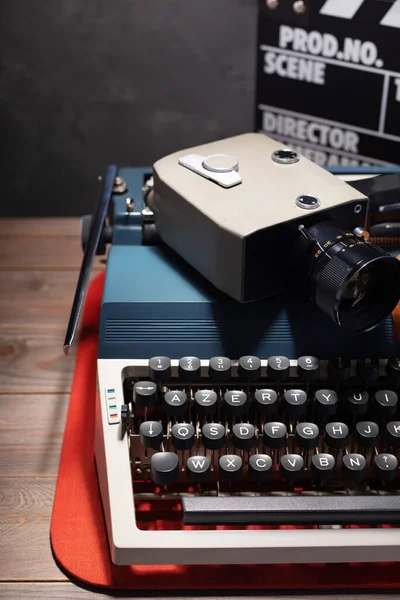 Concepto Guionista Guionista Máquina Escribir Retro Vintage Cámara Cine Tablón — Foto de Stock