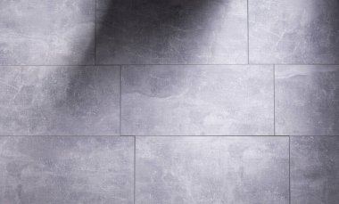 Taş ya da mermer zemin döşemesi ya da duvar dokusu. Gri kaplama arkaplanı kopyalama alanı ile