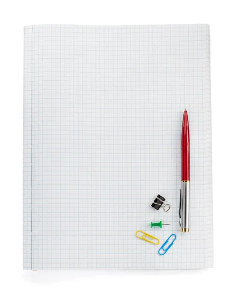 Kontrolleras anteckningsbok på vit bakgrund — Stockfoto