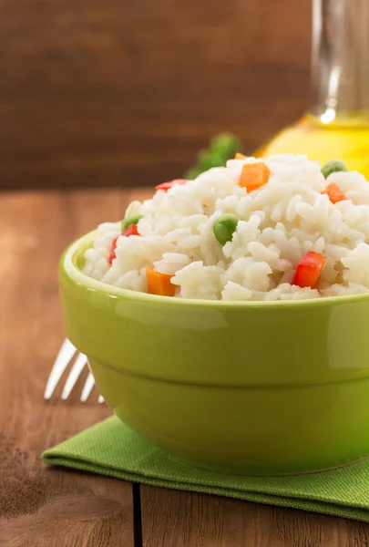 Tigela cheia de arroz — Fotografia de Stock