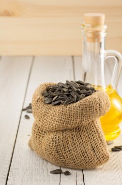 Ayçiçek yağı ve tohum