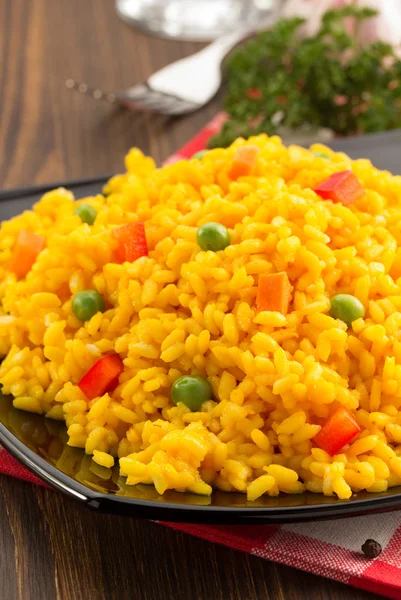 Tigela cheia de arroz — Fotografia de Stock