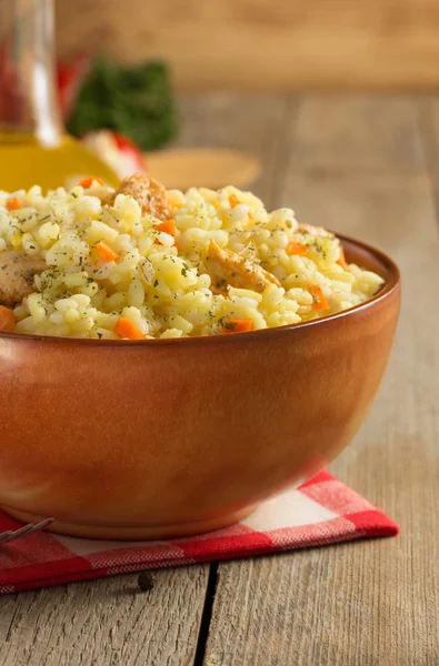 Cuenco lleno de arroz — Foto de Stock