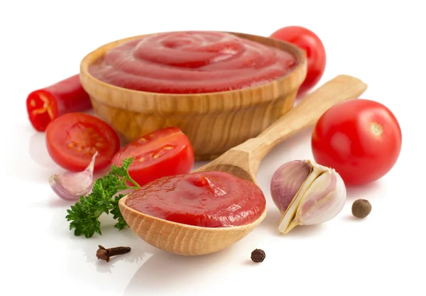 Izole domates sosu — Stok fotoğraf