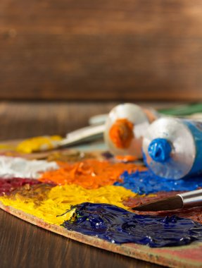 Yağlı boya ve fırça