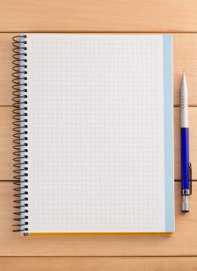 Kontrol defter kalem ile
