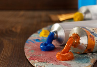 yağlı boya ve fırça