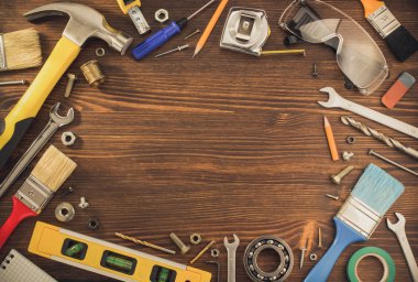 Araçlar ve aletler kümesi